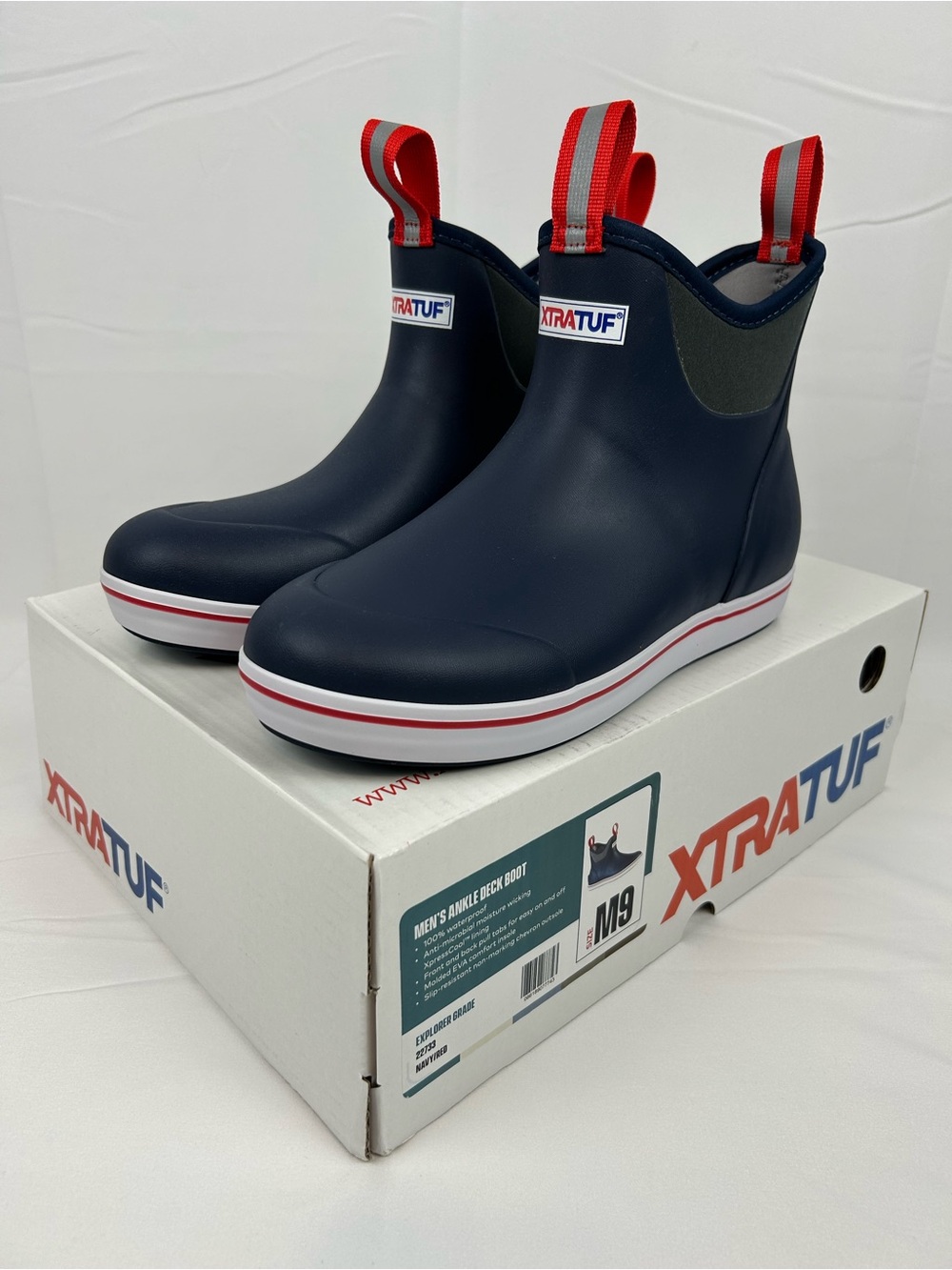 *NEW* XtraTuf 100% Waterproof Ankle Deck Boot Men’s 9 Navy
